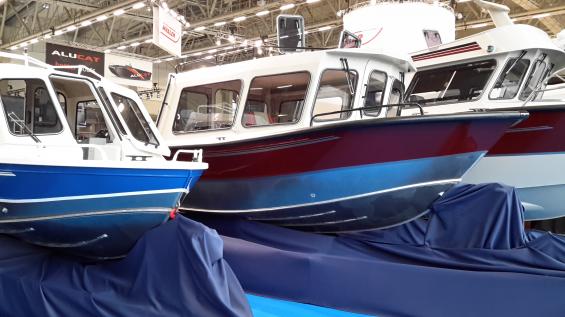 North Silver Pro är namnet på ryska hyttbåtar byggda i aluminium. Förefaller vara rejält byggda och pulverlackade. Tre modeller visas på Allt för sjön i Stockholm vecka 10.