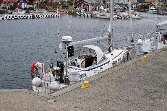 Hanö gästhamn 31 maj. Ingen större trängsel, men vi är heller inte ensamma.