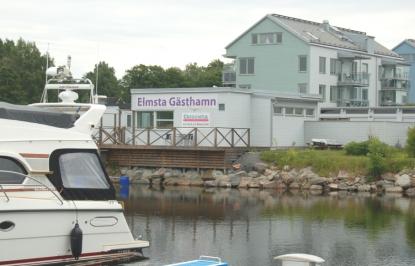 Gästhamnen skulle säkert få fler besökare om skylten \