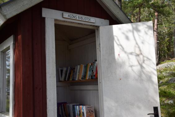 Agö bibliotek.