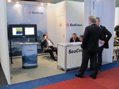 Seacross har förmodligen världens bästa navigationssystem. Seacross finns bland annat installerat i flera utländska patrullbåtar.